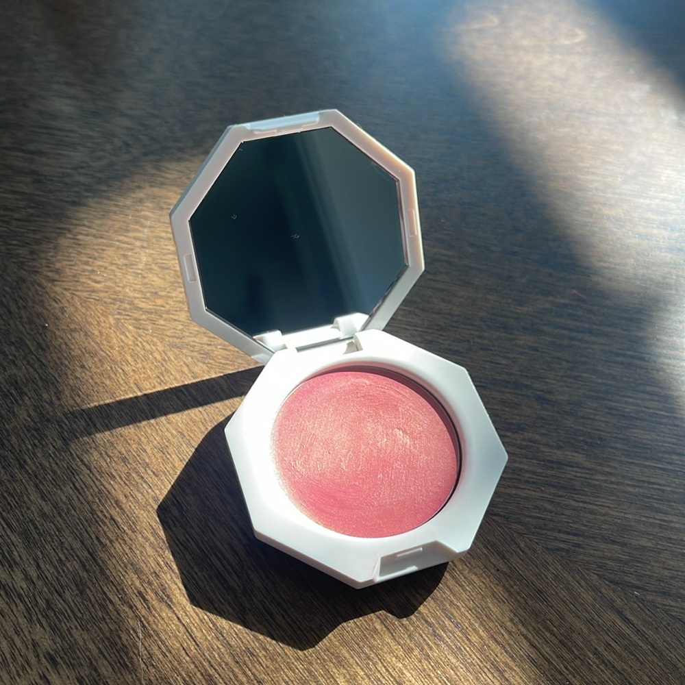 Fenty Beauty cream blush in Petal Poppin